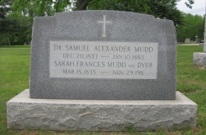 Modern Mudd Grave
